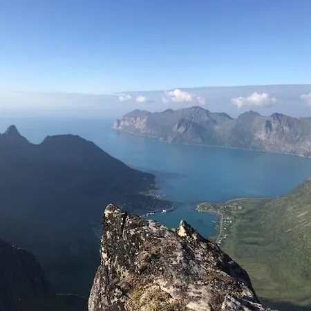Hébergement de vacances Solstad Senja