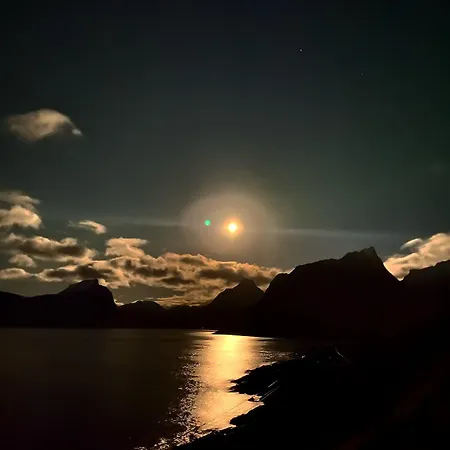 Hébergement de vacances Solstad Senja